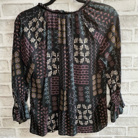 1.2.3 Paris Blouse - Picture 4 of 6